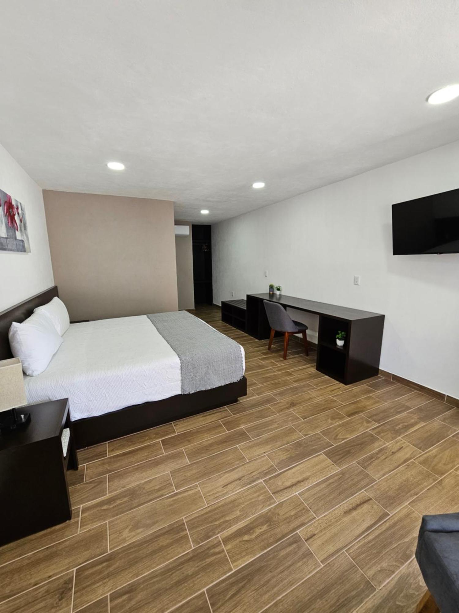 Hotel Ejecutivo Aeropuerto Alvaro Obregon Esterno foto